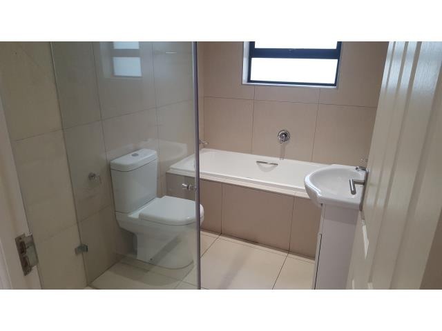 To Let 3 Bedroom Property for Rent in Parklands North Western Cape